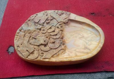 苴卻精雕 純手工天然 2012338 古幣(已售)